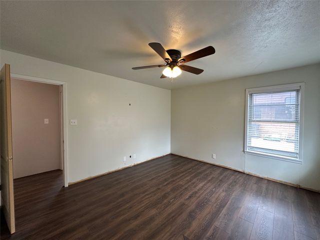 108 Beard Drive, Itasca, TX 76055