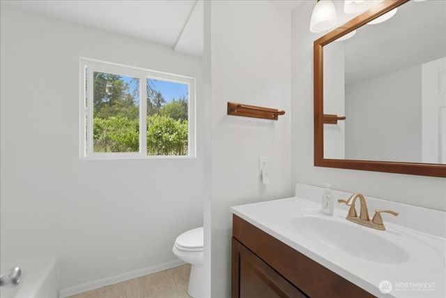 2910 Wollochet Drive NW, Gig Harbor, WA 98335