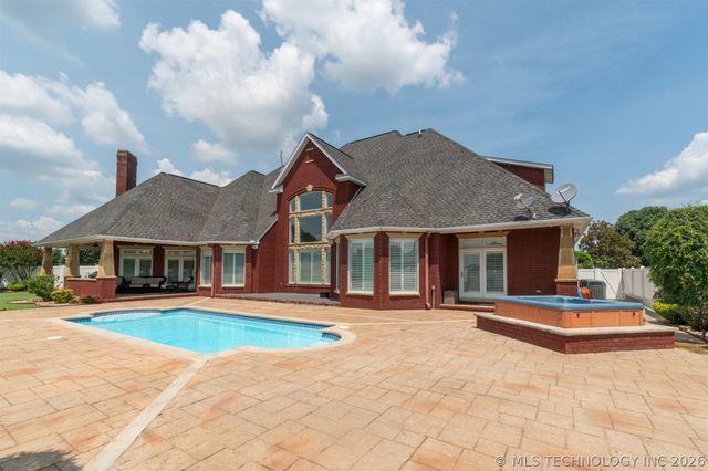 3816 Bucks of Gains Creek Road, Mcalester, OK 74501