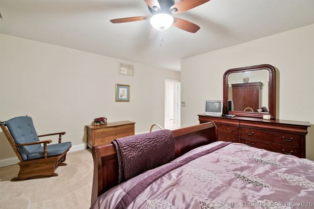 3816 Bucks of Gains Creek Road, Mcalester, OK 74501