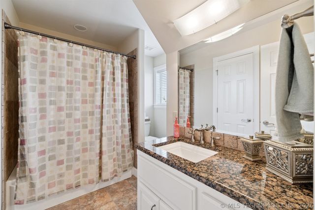 3816 Bucks of Gains Creek Road, Mcalester, OK 74501