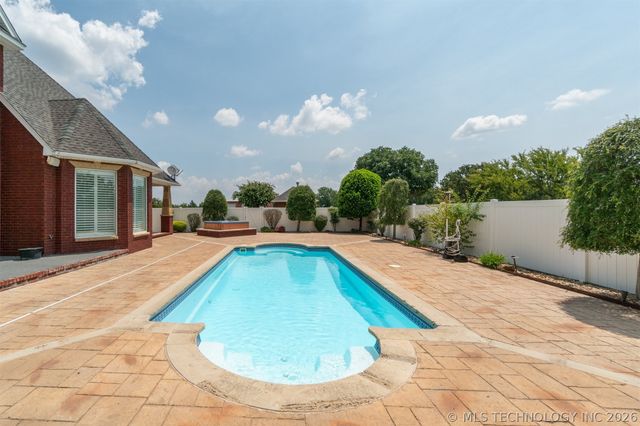 3816 Bucks of Gains Creek Road, Mcalester, OK 74501