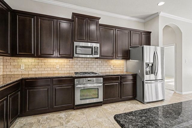 20730 Oakhurst Creek Drive, Porter, TX 77365