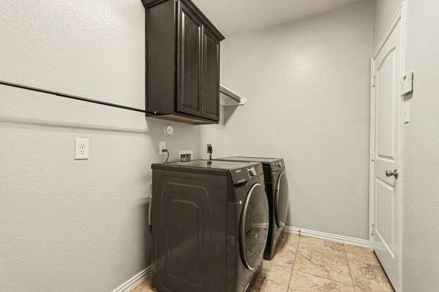 20730 Oakhurst Creek Drive, Porter, TX 77365