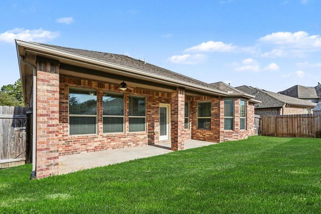 20730 Oakhurst Creek Drive, Porter, TX 77365