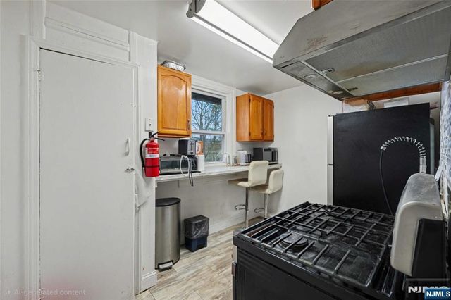 458 Fairview Avenue, Orange, NJ 07050