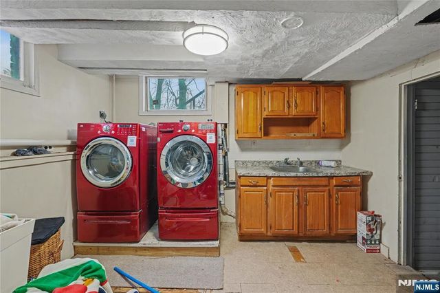 458 Fairview Avenue, Orange, NJ 07050