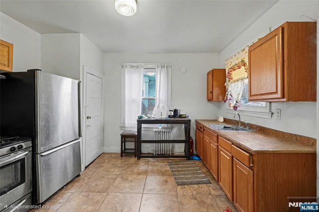 458 Fairview Avenue, Orange, NJ 07050