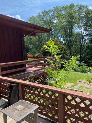 8 Pratt Lane, Bella Vista, AR 72715