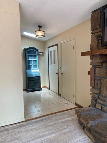 8 Pratt Lane, Bella Vista, AR 72715