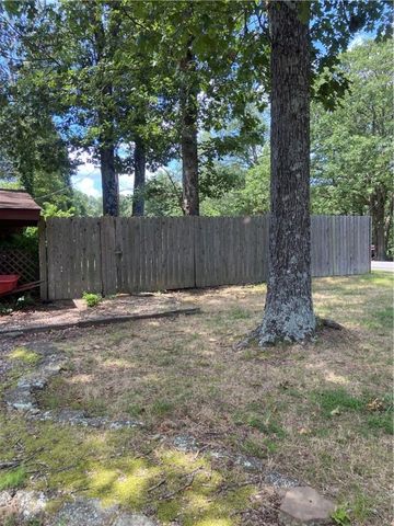 8 Pratt Lane, Bella Vista, AR 72715