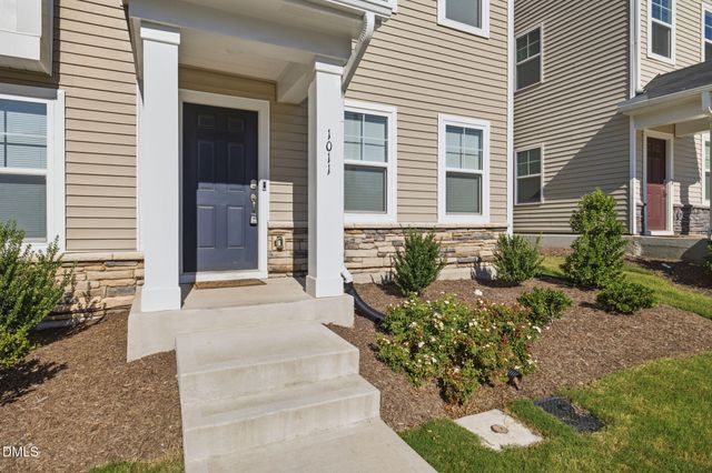 1011 Hemlock Cone Way, Morrisville, NC 27560