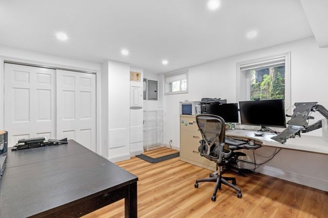 14 Belmont St A, Somerville, MA 02143