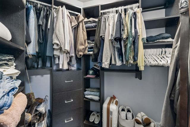 1510 Demonbreun St Apt 608, Nashville, TN 37203