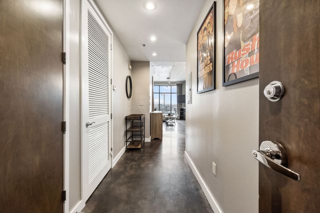 1510 Demonbreun St Apt 608, Nashville, TN 37203