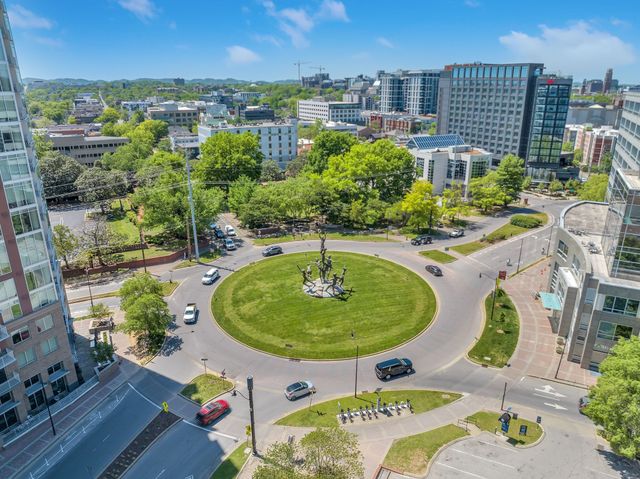 1510 Demonbreun St Apt 608, Nashville, TN 37203