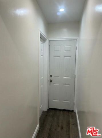 1402 E 57th Street, Los Angeles, CA 90011