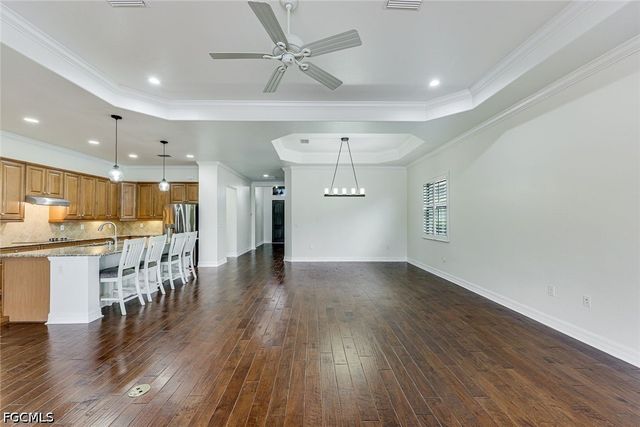 12643 Kinross LN, Naples, FL 34120