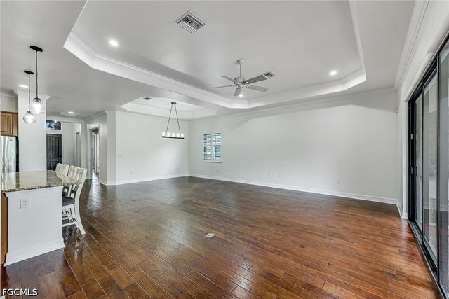 12643 Kinross LN, Naples, FL 34120