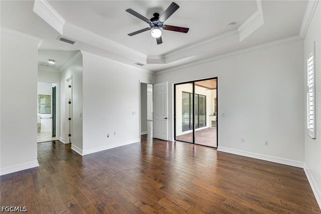12643 Kinross LN, Naples, FL 34120