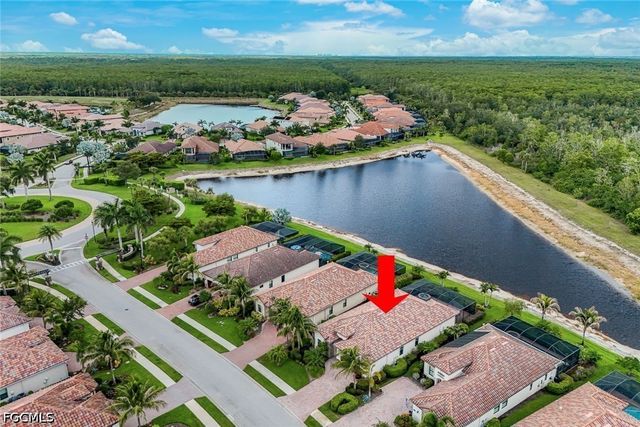 12643 Kinross LN, Naples, FL 34120