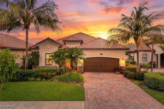 12643 Kinross LN, Naples, FL 34120