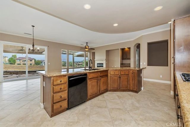 23833 23833 Fawnskin Drive, Corona, CA 92883