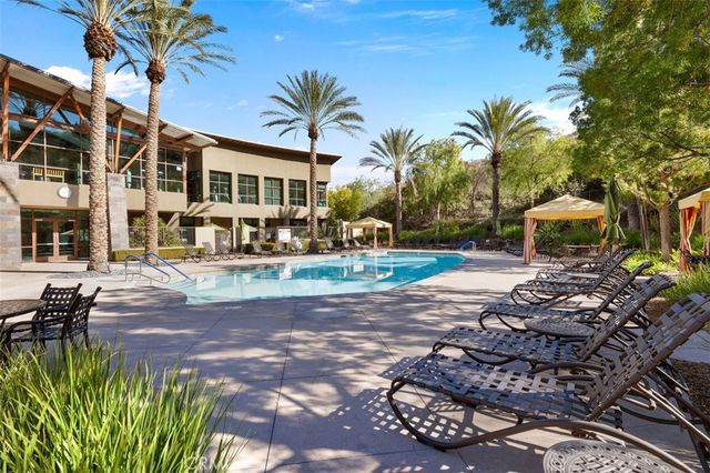 23833 23833 Fawnskin Drive, Corona, CA 92883