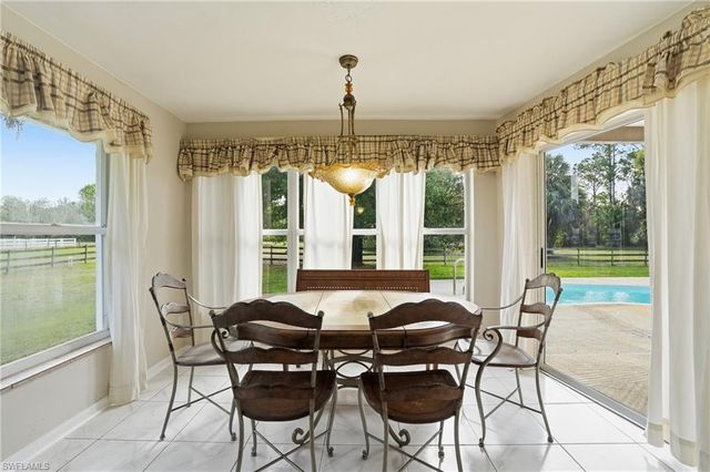 940 10th ST SE, Naples, FL 34117