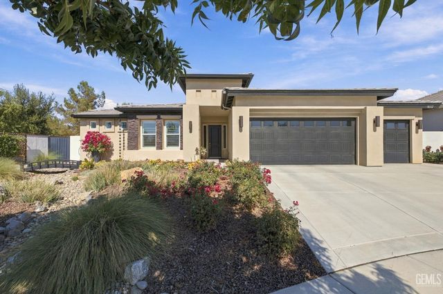 11632 Shady Valley Place, Bakersfield, CA 93311
