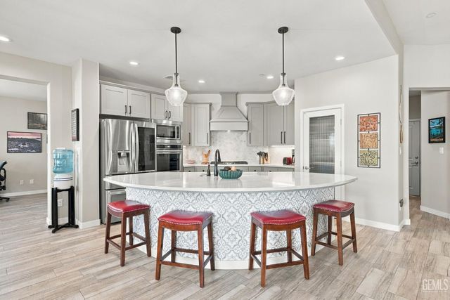 11632 Shady Valley Place, Bakersfield, CA 93311