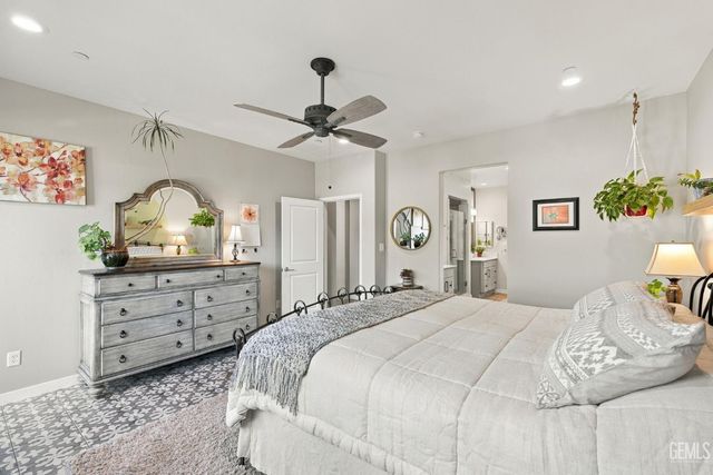11632 Shady Valley Place, Bakersfield, CA 93311