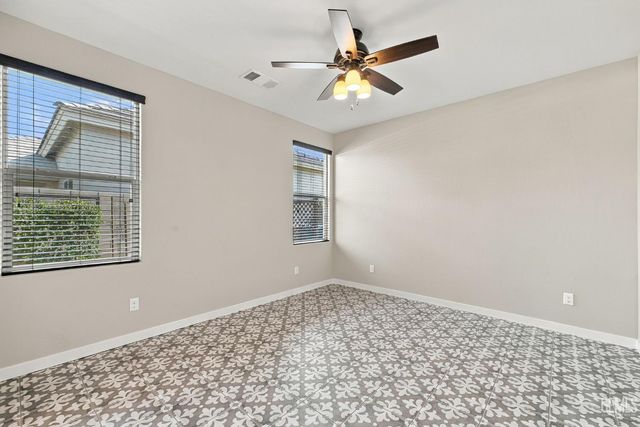 11632 Shady Valley Place, Bakersfield, CA 93311