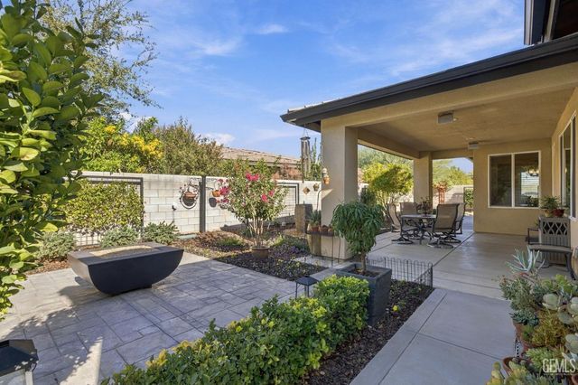 11632 Shady Valley Place, Bakersfield, CA 93311