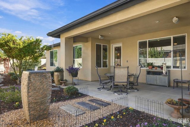 11632 Shady Valley Place, Bakersfield, CA 93311