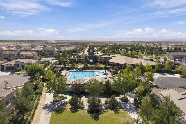 11632 Shady Valley Place, Bakersfield, CA 93311