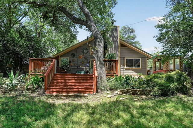 5227 Meadow Creek DR, Austin, TX 78745