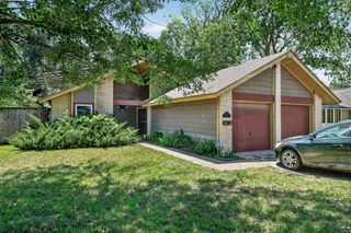 5227 Meadow Creek DR, Austin, TX 78745