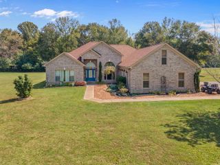1277 County Line Road, Vilonia, AR 72173