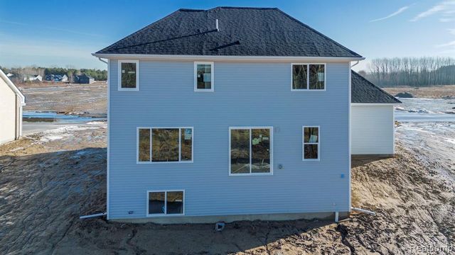 2323 Baltimore, Davison, MI 48423