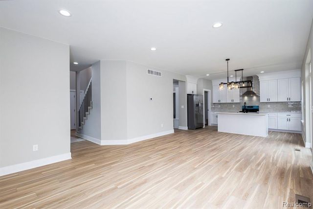 2323 Baltimore, Davison, MI 48423