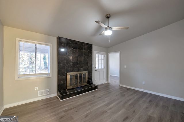 1870 Sandgate Circle, South Fulton, GA 30349