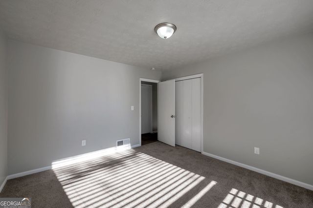 1870 Sandgate Circle, South Fulton, GA 30349