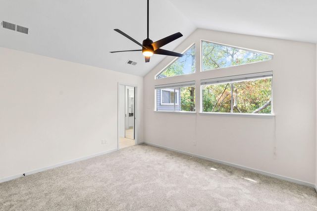 15 Breezy Point Place, The Woodlands, TX 77381