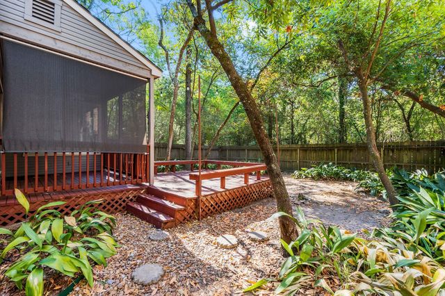 15 Breezy Point Place, The Woodlands, TX 77381