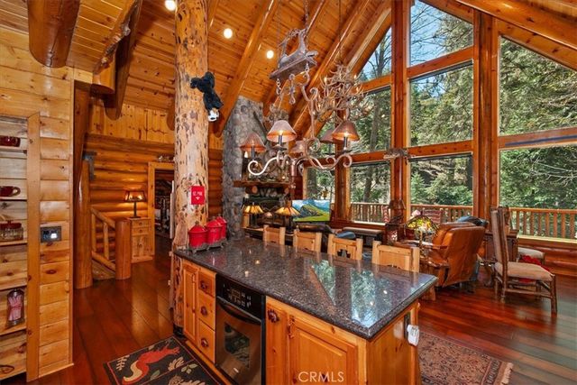 28730 Potomac, Lake Arrowhead, CA 92352