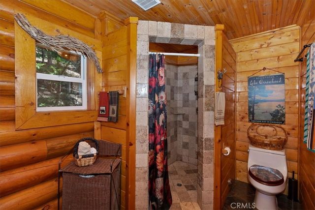 28730 Potomac, Lake Arrowhead, CA 92352