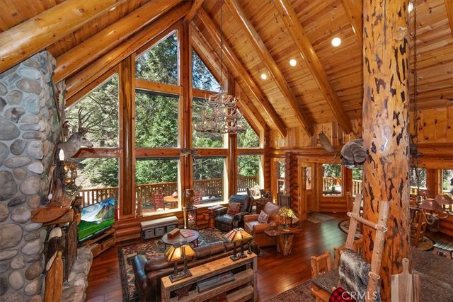 28730 Potomac, Lake Arrowhead, CA 92352