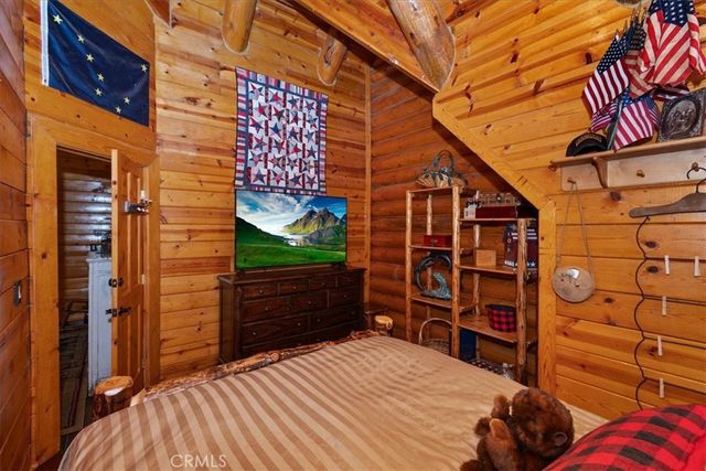 28730 Potomac, Lake Arrowhead, CA 92352