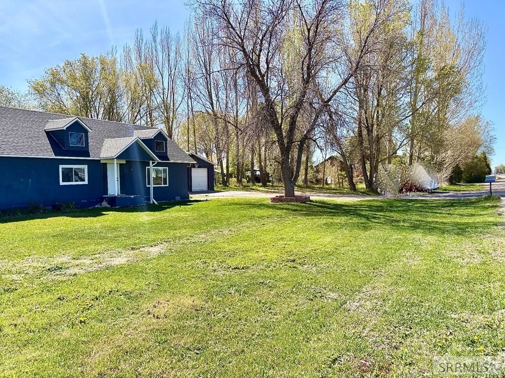 Image 2 of property listing at 388 N 3500 E, Lewisville, ID 83431
